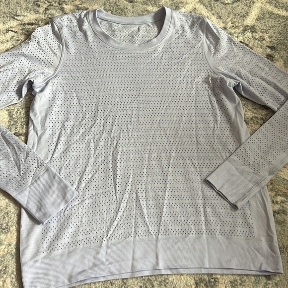 Lululemon Swiftly Breathe Long Sleeve - Picture 2 of 9